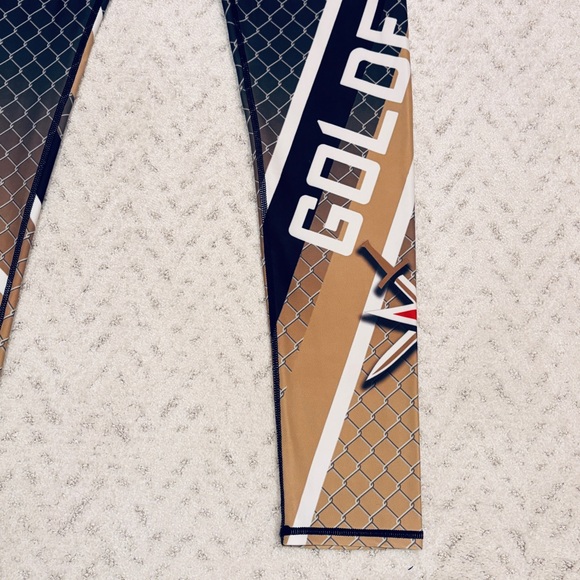 Vegas Golden Knights Leggings Womens XL Hockey Fan Gear Sportswear Tights NHL - Picture 6 of 9